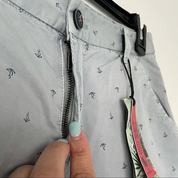 Paradise USA Women’s Shorts Size Large - Picture 3 of 8